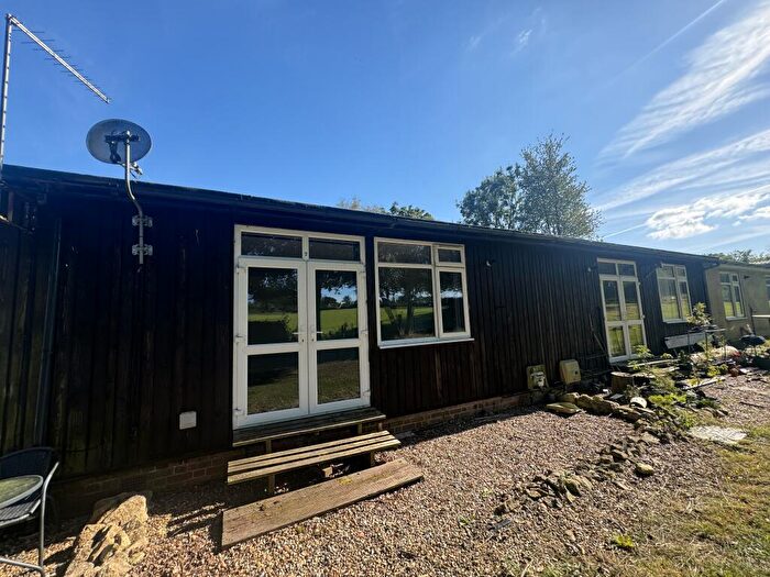 Studio To Rent In Lee Gate, Great Missenden, HP16