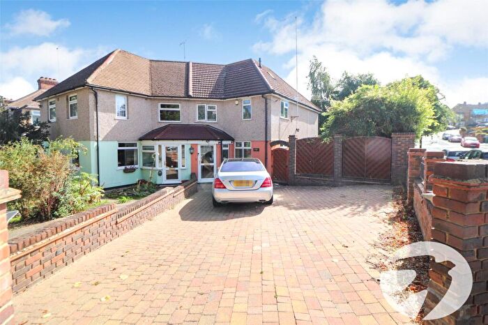 3 Bedroom End Of Terrace House For Sale In Beechfield Road, Erith, DA8