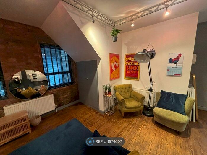 2 Bedroom Flat To Rent In Goulton Road, London, E5