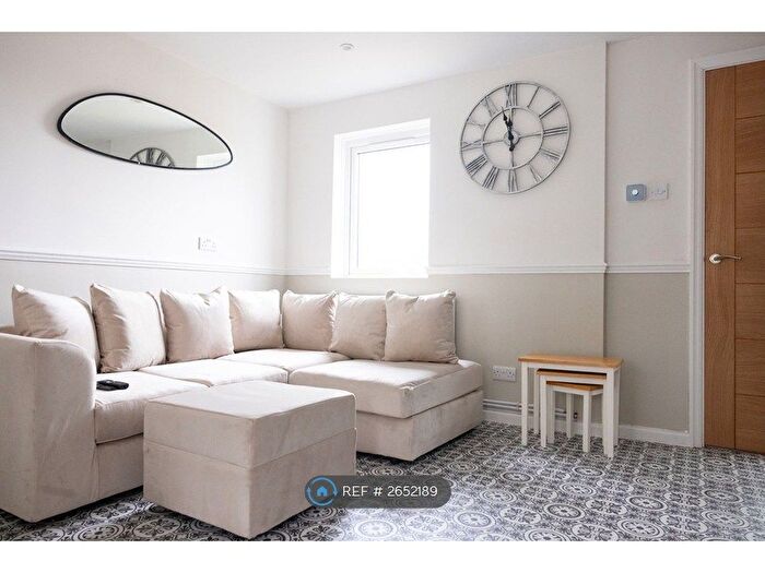 5 Bedroom Terraced House To Rent In Hazel Grove, Bath, BA2