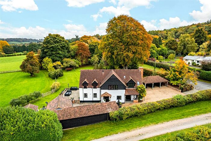 4 Bedroom Detached House For Sale In Rignall Road, Great Missenden, Buckinghamshire, HP16