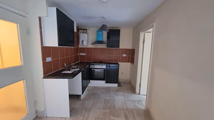 1 Bedroom Flat To Rent In Fosse Lane, Leicester, LE3