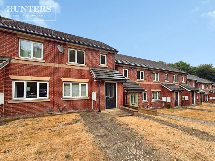Property To Rent In Pontefract Road, Barnsley, S71