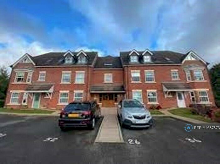 2 Bedroom Flat To Rent In Hawkeswell Drive, Kingswinford, DY6