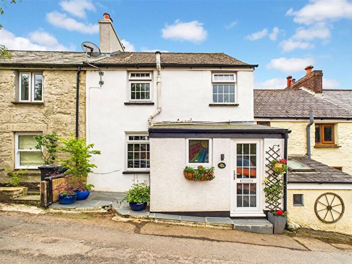 3 Bedroom Terraced House For Sale In Chapel Row, Tremar Coombe, Liskeard, Cornwall, PL14