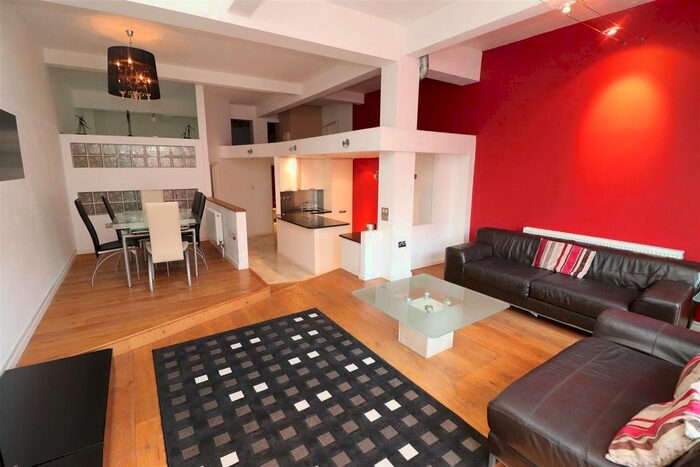 1 Bedroom Flat To Rent In Amazon Lofts, Tenby Street, Birmingham, B1