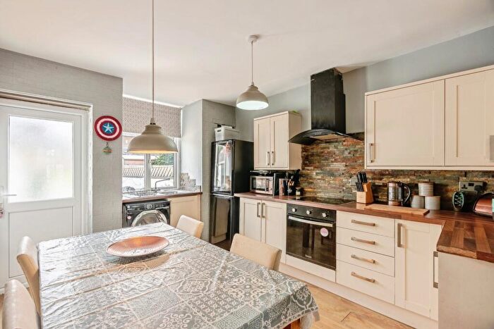 2 Bedroom Terraced House For Sale In Cross Street, Worsthorne, Burnley, Lancashire, BB10