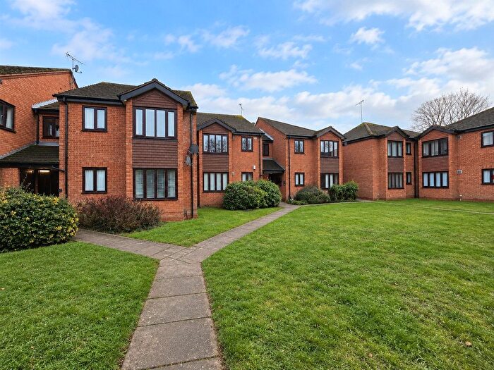 Studio To Rent In Tasker Close, Harlington, Greater London, UB3