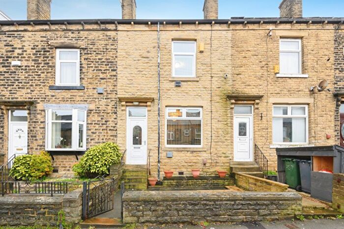 4 Bedroom Terraced House For Sale In Bowling Hall Road, Bradford, BD4
