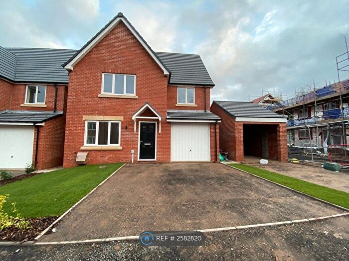 4 Bedroom Detached House To Rent In Heroes Drive, Birmingham, B29