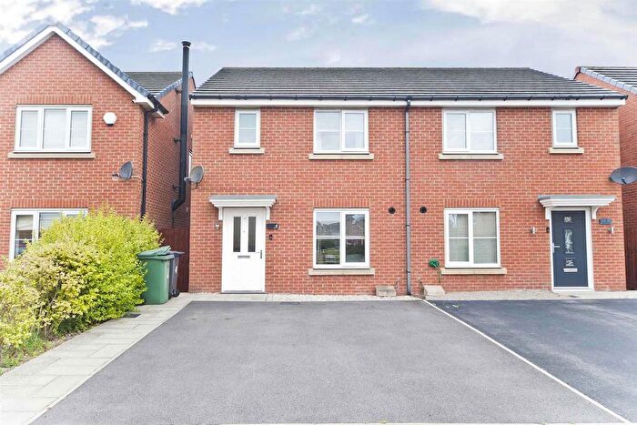 3 Bedroom Semi-Detached House For Sale In Vickers Lane, Hartlepool, TS25