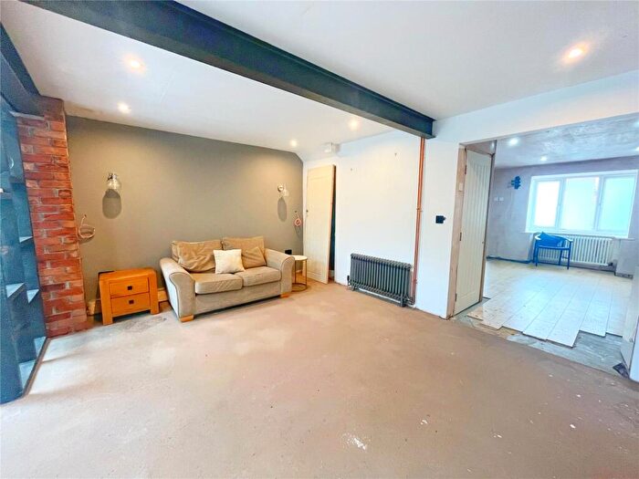 3 Bedroom Detached House For Sale In Catchdale Close, Blackley, Manchester, M9