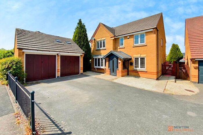 4 Bedroom Detached House For Sale In Lady Hay Road, Bradgate Heights, Leicester, LE3