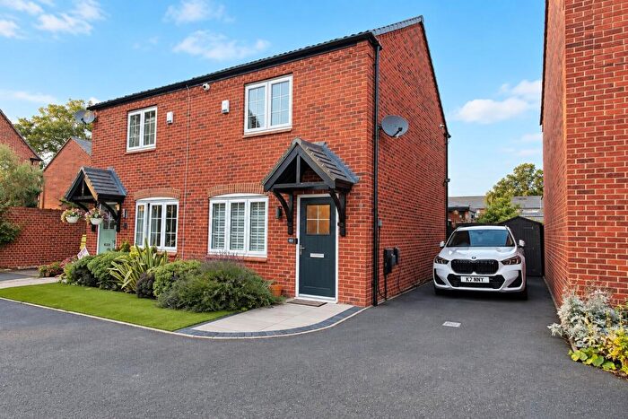 2 Bedroom Semi Detached House For Sale In Dewberry Road, Tidbury Green, Solihull, B90