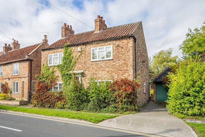 4 Bedroom Detached House For Sale In Church Street, Dunnington, York, YO19