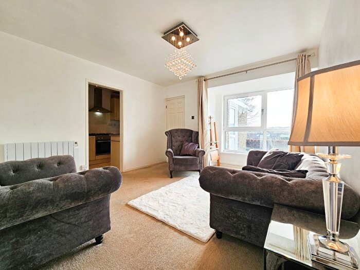 1 Bedroom Flat To Rent In Brynrheidol Estate, Llanbadarn Fawr, Aberystwyth, SY23