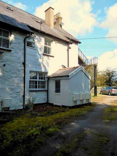 2 Bedroom Flat To Rent In Woodland Apartments Tyddyn Elan, Llanrug, Caernarfon, LL55