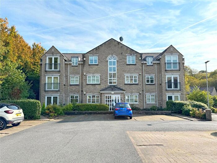 2 Bedroom Apartment For Sale In Grange Heights, Grange Park Way, Haslingden, Rossendale, BB4