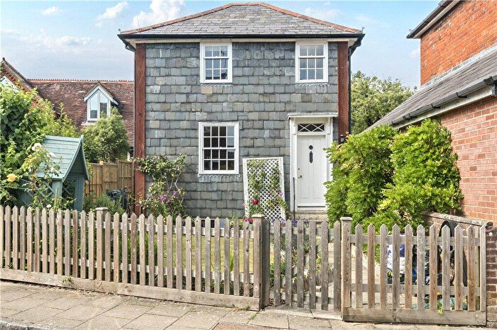 3 Bedroom Detached House For Sale In Portersbridge Street, Romsey, Hampshire, SO51