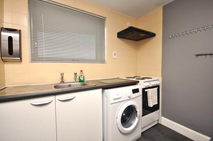 1 Bedroom Flat For Sale In North Street, Glenluce, DG8