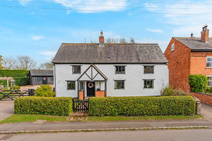 4 Bedroom Detached House For Sale In The White House, Clipston, LE16