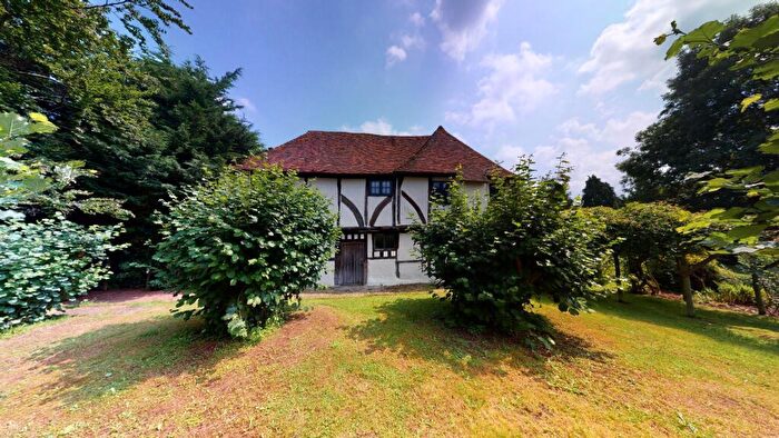 1 Bedroom Flat To Rent In Bredgar Road Tunstall Sittingbourne Kent, ME9