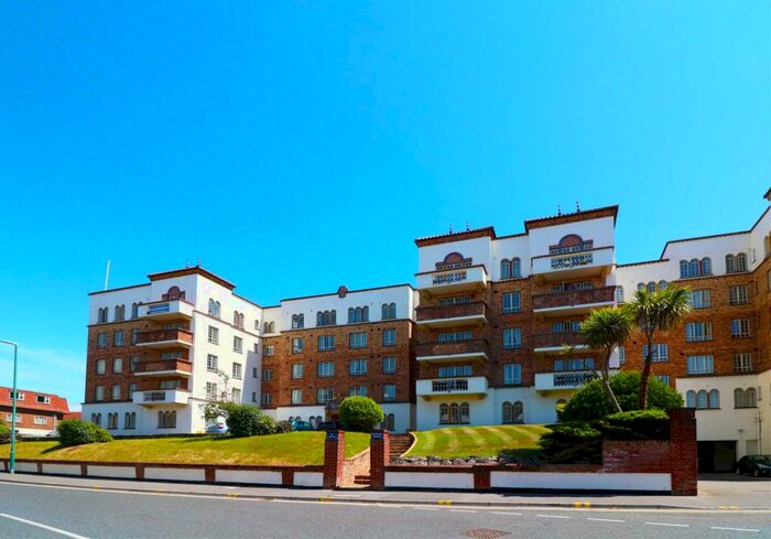 1 Bedroom Apartment To Rent In Sea Road, Boscombe, BH5