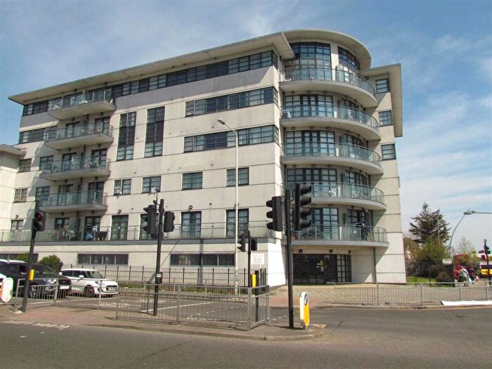 2 Bedroom Flat To Rent In Elgin House, High Road, Chadwell Heath, RM6