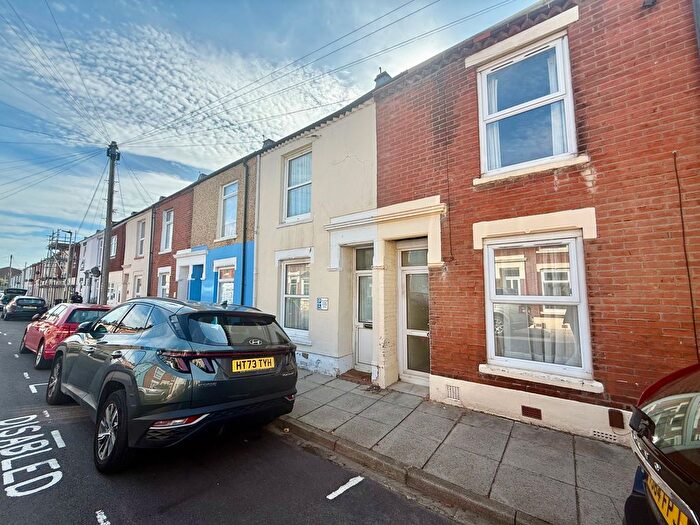 2 Bedroom Property To Rent In Adair Road, Southsea, PO4