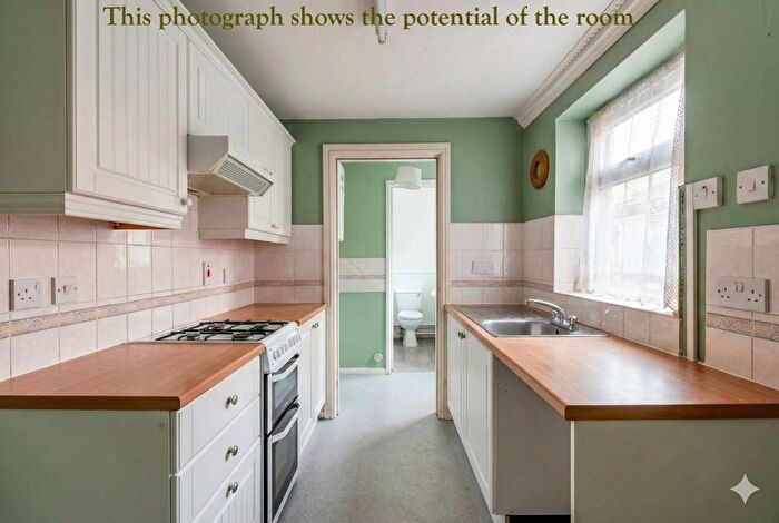 2 Bedroom Terraced House For Sale In Linden Terrace, Gainsborough, DN21