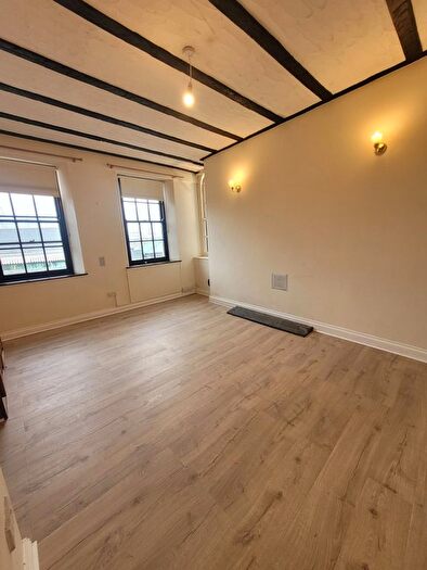 2 Bedroom Flat To Rent In The Barbican, Plymouth, PL1