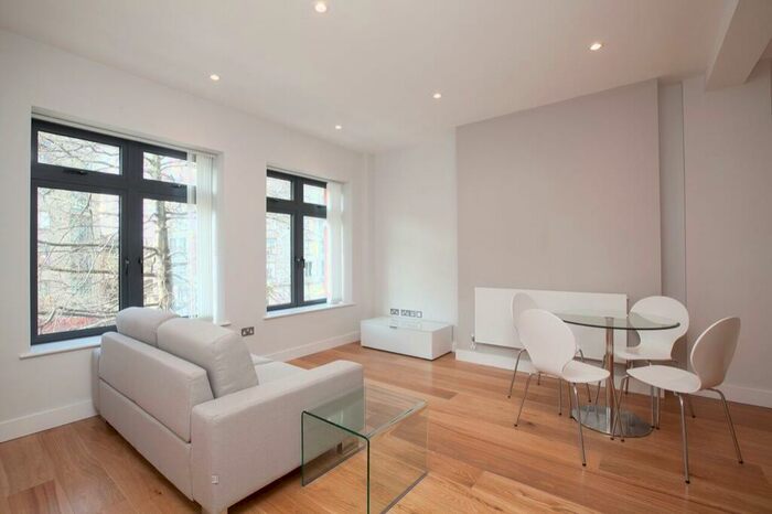 1 Bedroom Flat To Rent In Holloway Road, London, N7