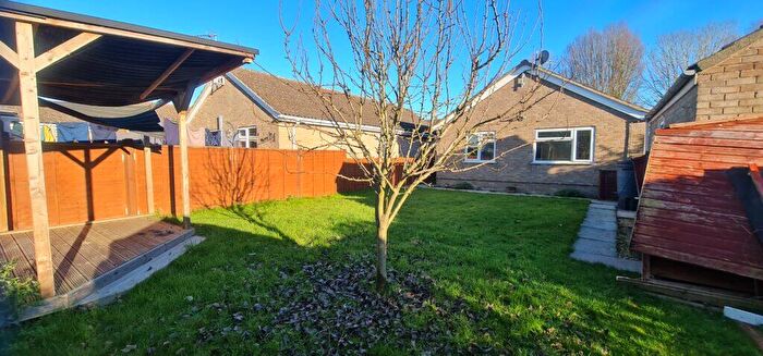 3 Bedroom Detached House For Sale In Holmes Road, London, PE22