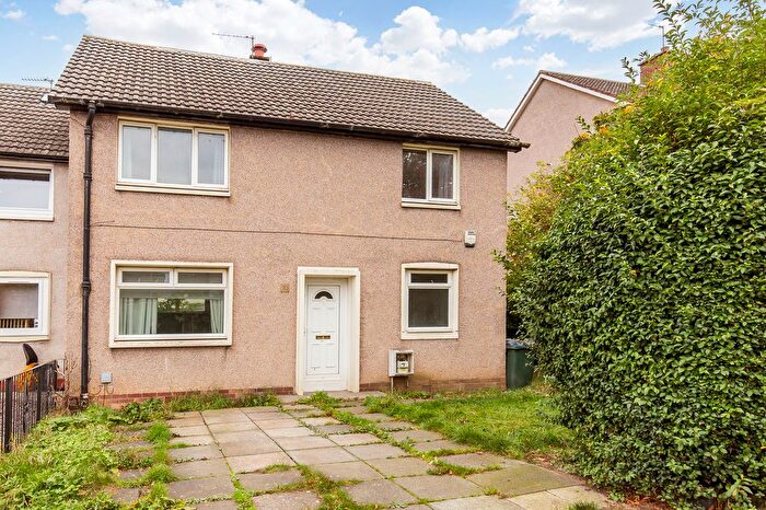 4 Bedroom Semi Detached House For Sale In Captains Drive, Edinburgh, EH16