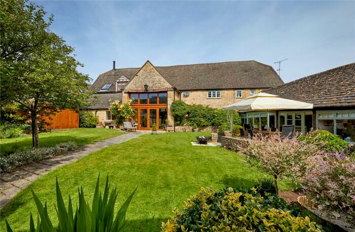 5 Bedroom Detached House For Sale In Broadwell, Moreton-in-Marsh, Gloucestershire, GL56
