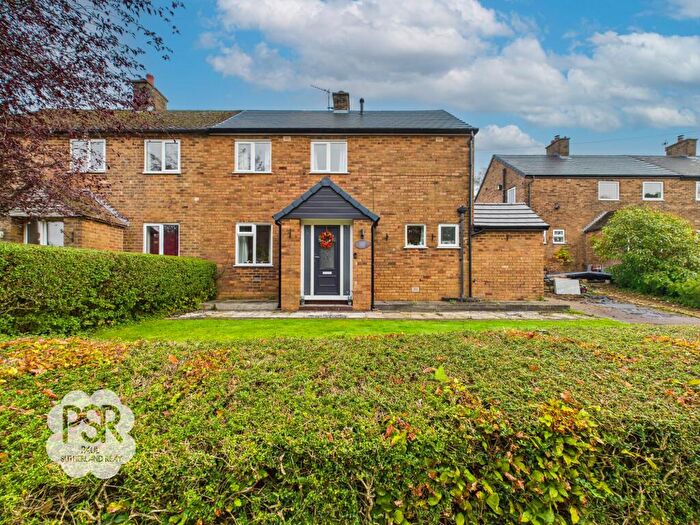 3 Bedroom Semi-Detached House For Sale In Bentside Road, Disley, SK12