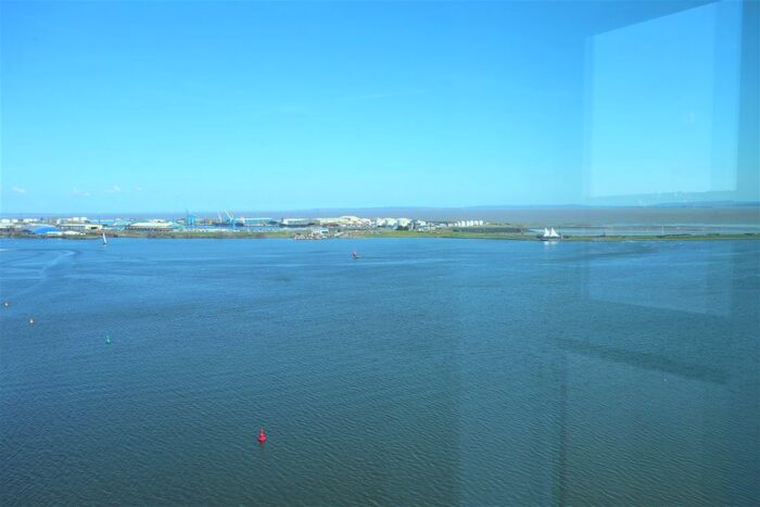 2 Bedroom Flat To Rent In Pendeen House, Ferry Court, Cardiff, CF11