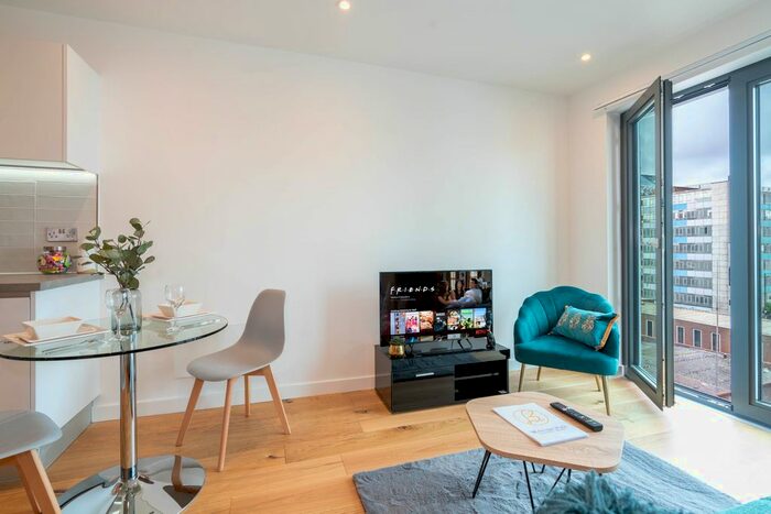 1 Bedroom Flat To Rent In William Street, Birmingham, B15