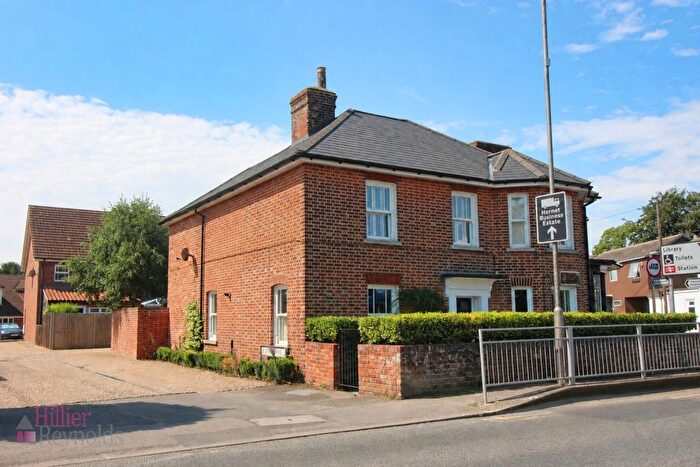 4 Bedroom Detached House For Sale In Maidstone Road, Borough Green, TN15