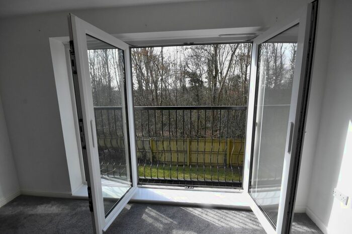 1 Bedroom Flat To Rent In Wyncliffe Gardens, Pentwyn, CF23