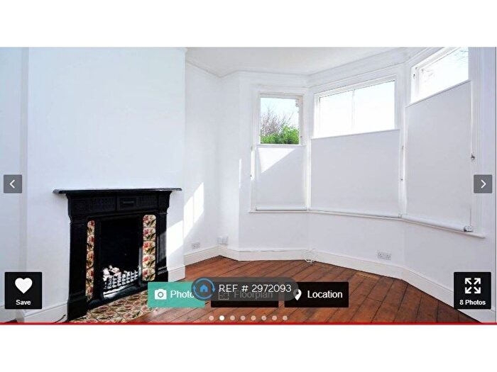 2 Bedroom Flat To Rent In Newton Avenue, Acton, W3
