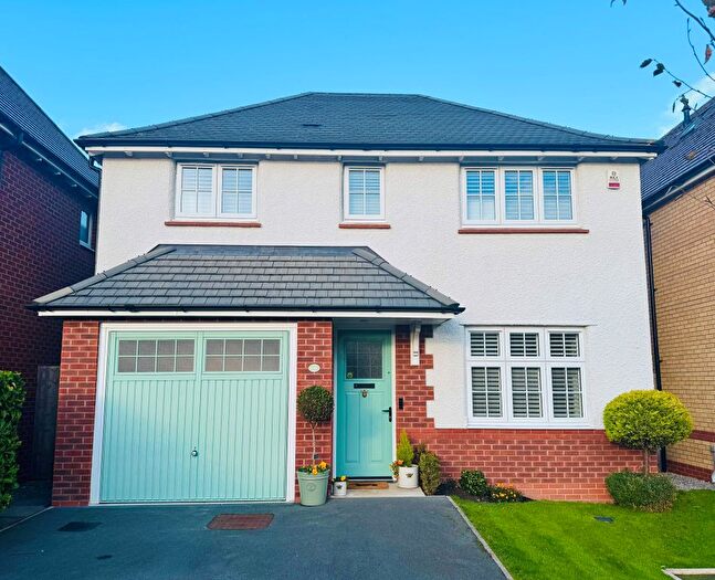 4 Bedroom Detached House For Sale In Slateford Drive, Worsley, M28