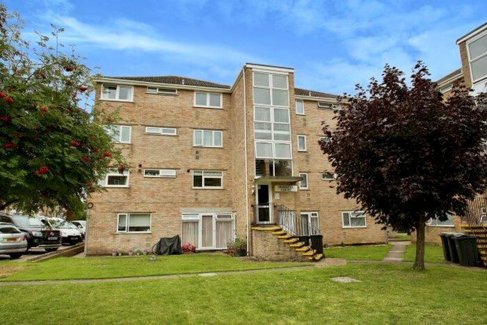 2 Bedroom Flat To Rent In Tower Close, Gosport, PO12