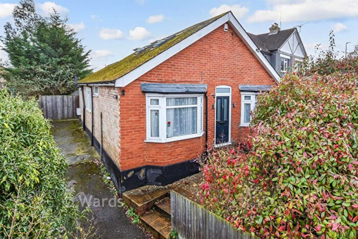 3 Bedroom Detached Bungalow For Sale In Sutton Road, Maidstone, Kent, ME15