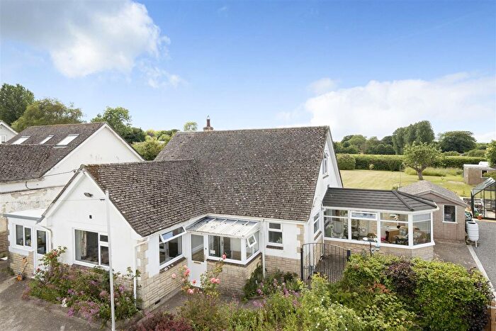 3 Bedroom Detached Bungalow For Sale In Hoopers Lane, Puncknowle, DT2