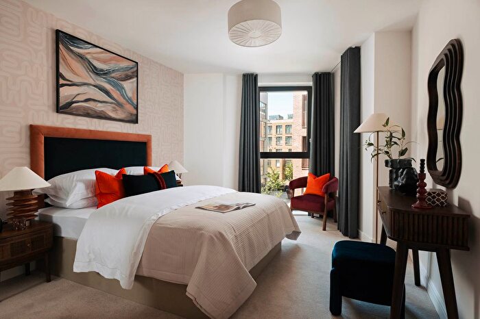 1 Bedroom Flat For Sale In Fish Island Point, Monier Road, Hackney Wick, Tower Hamlets, E3