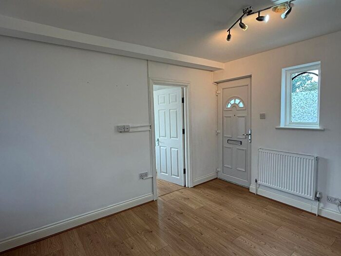 1 Bedroom Flat To Rent In Kenton Road, Harrow, HA3