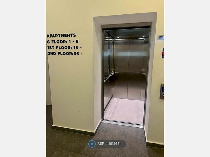 1 Bedroom Flat To Rent In Riverbank Way, Brentford, TW8