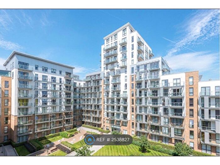 1 Bedroom Flat To Rent In Kara Court, London, E3