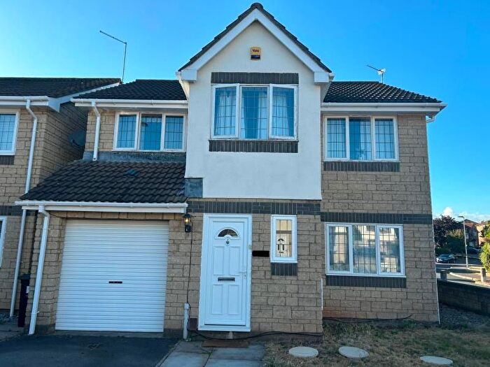 4 Bedroom Detached House To Rent In Palmers Leaze, Bradley Stoke, Bristol, BS32